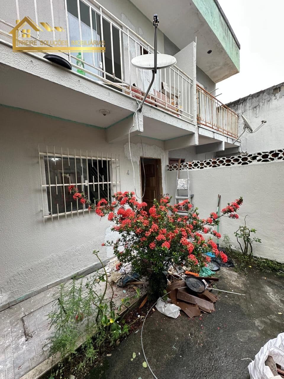 Sobrado em São Gonçalo - Trindade