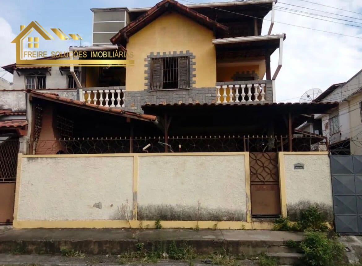 Sobrado em São Gonçalo - Colubande