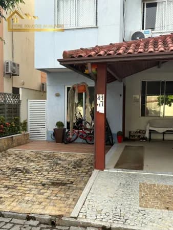 Casa em Niterói - Engenho do Mato