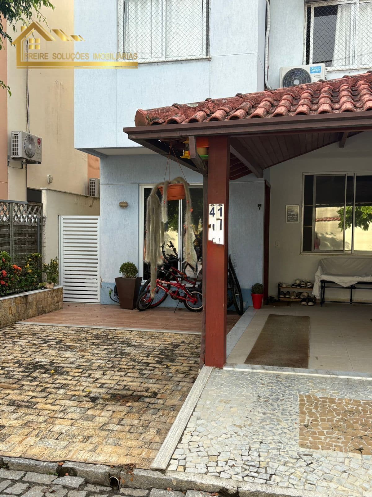 Casa em Niterói - Engenho do Mato