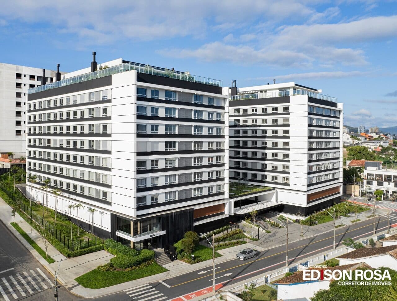 Apartamento no Edifício Costa Azul Clube Residence à venda em Florianópolis/SC - Apartamentos de 2 suítes com 139,66m² privativos.
