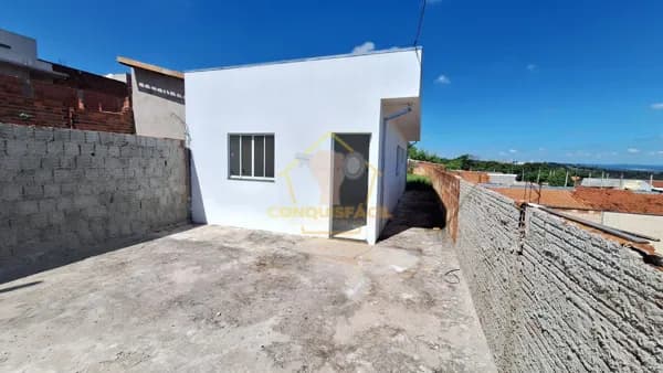 Casa a venda na Vila Industrial - Aceita carro parte de pagamento