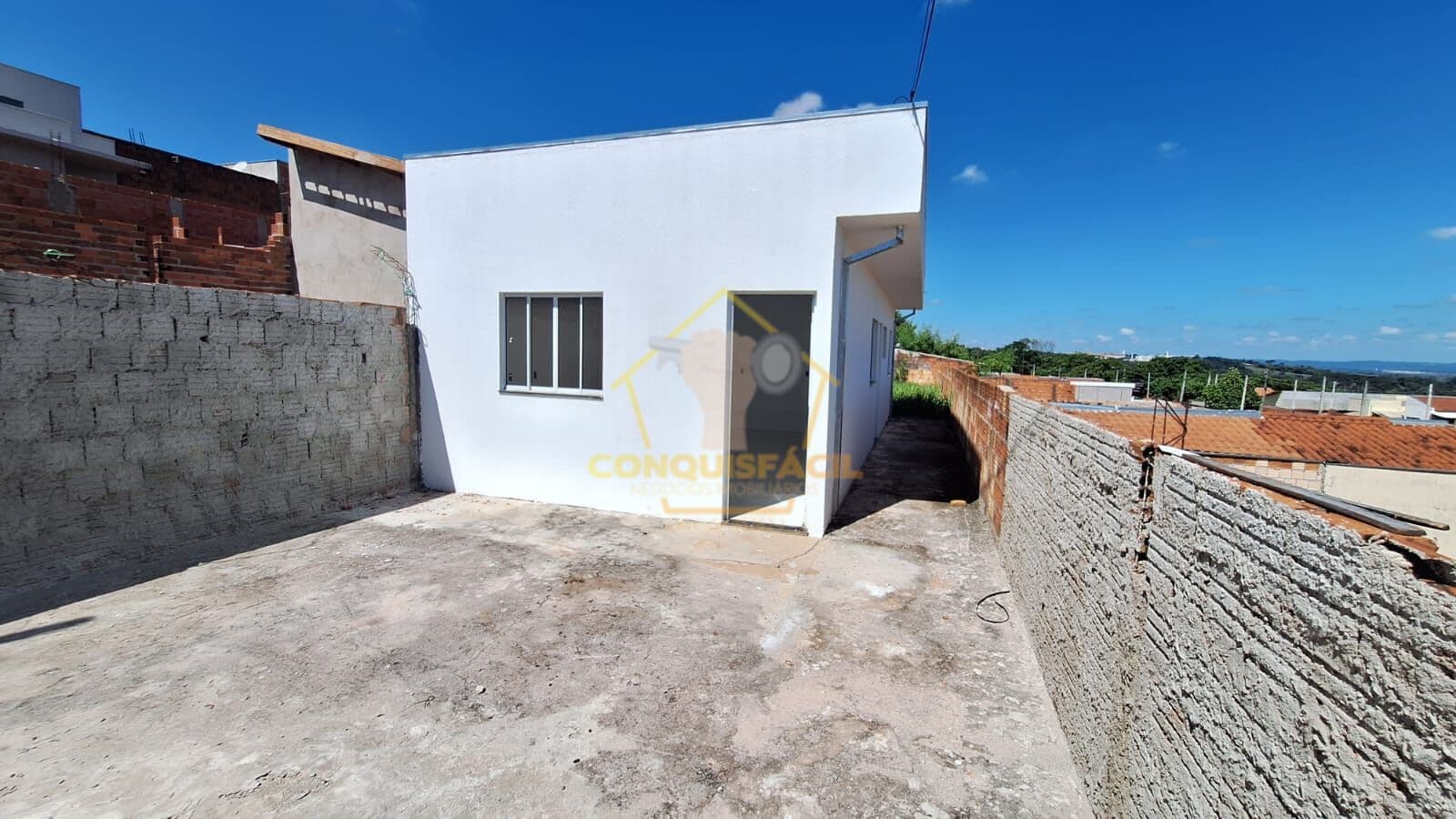 Casa a venda na Vila Industrial - Aceita carro parte de pagamento