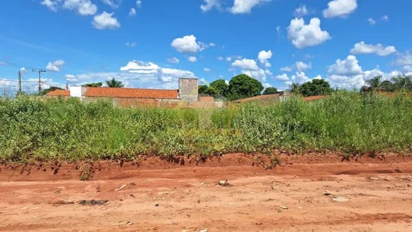 🏡 OPORTUNIDADE IMPERDÍVEL NO QUINTA DA BELA OLINDA – BAURU/SP 💰✨