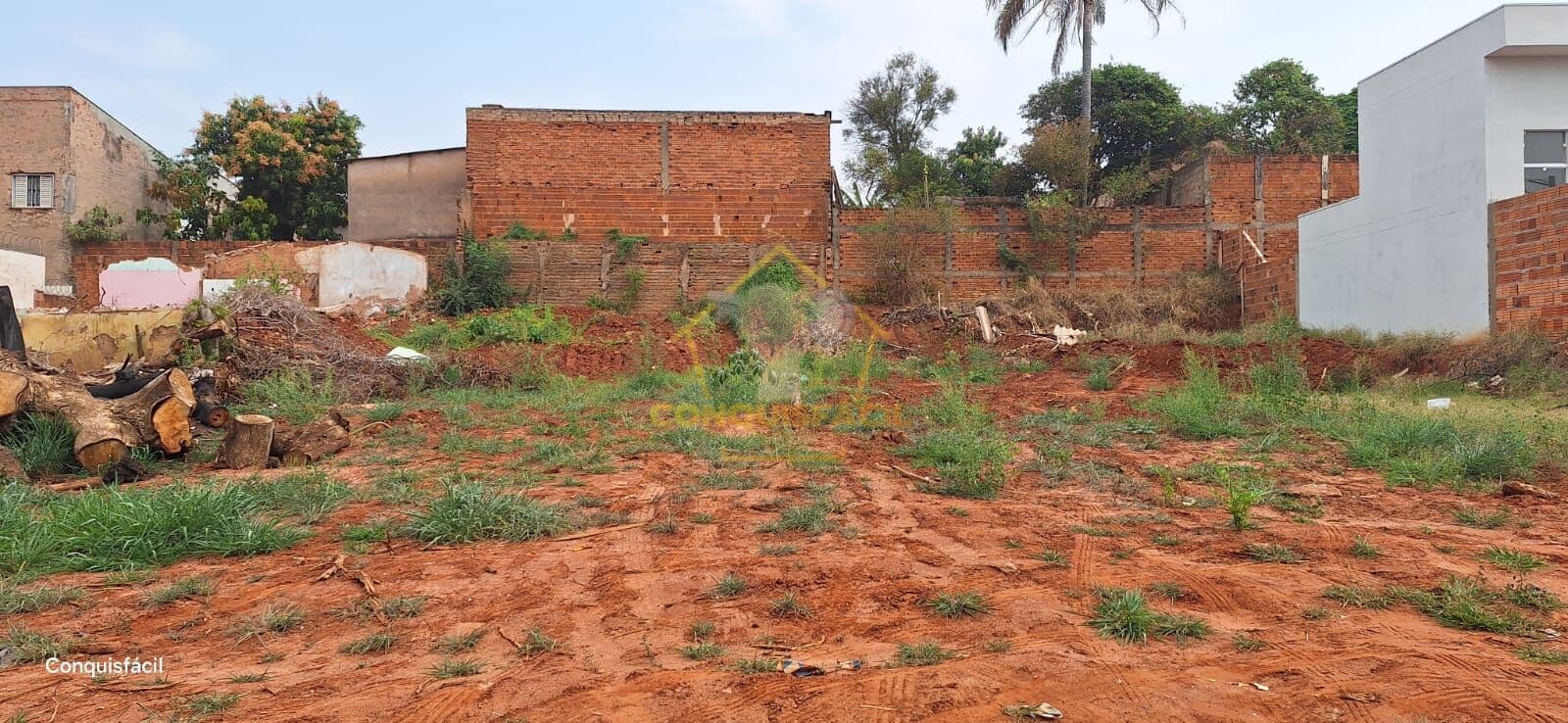 Terreno a venda no Jardim Coral, bairro ao lado da Avenida Nações Norte