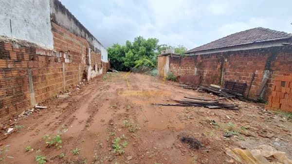 Terreno no Jardim Petrópolis, 150 m² - Bauru/SP - Aceita Financiamento de Terreno mais Construção Caixa