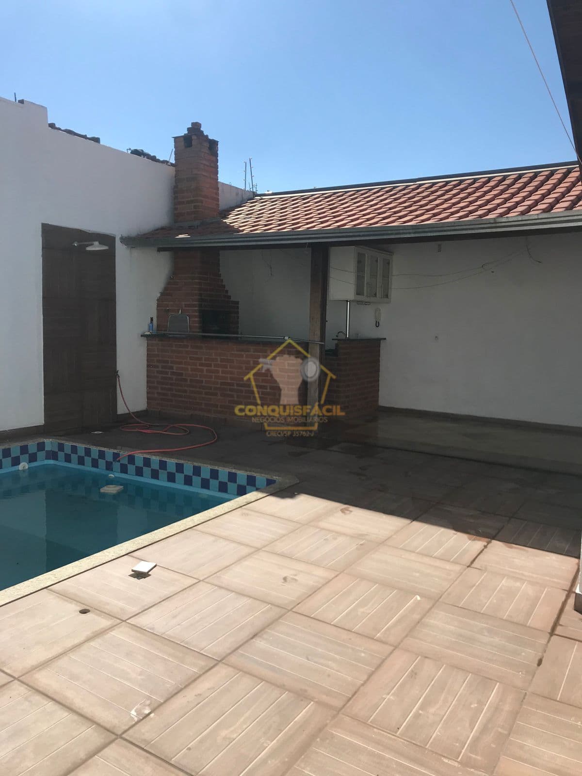 Casa Sobrado na Nova Bauru com 3 quartos sendo 1 suíte e piscina