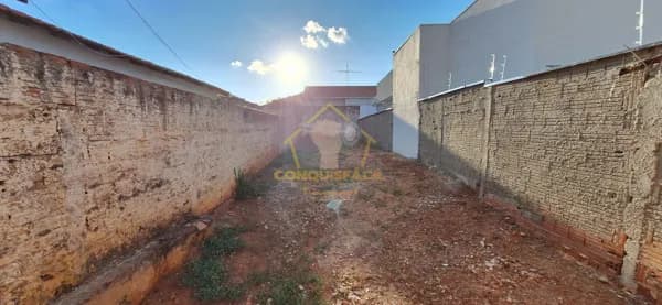 Terreno a venda no Jardim Vânia Maria, Bauru/SP
