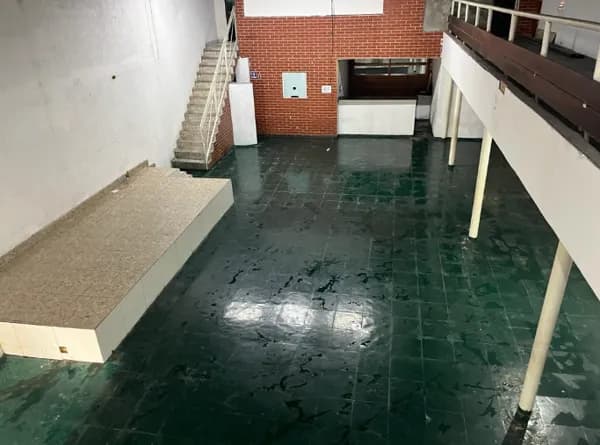 Sala/Conjunto em São Paulo - Jardim Jabaquara