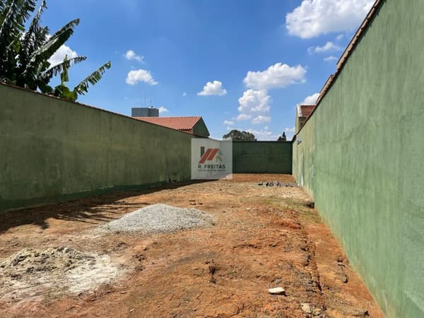 Lote/Terreno em São Paulo - Jardim Oriental