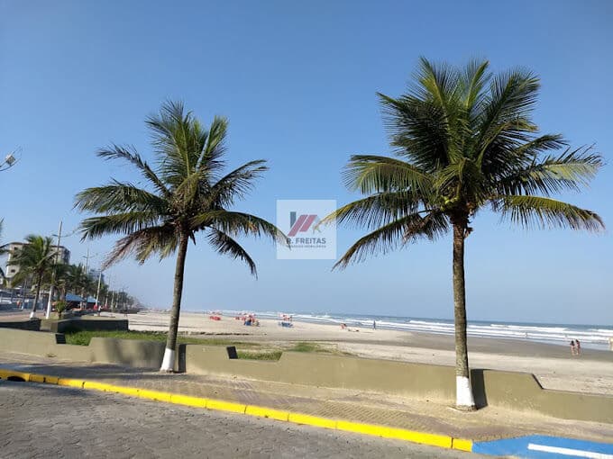 Casa em Mongaguá - Centro