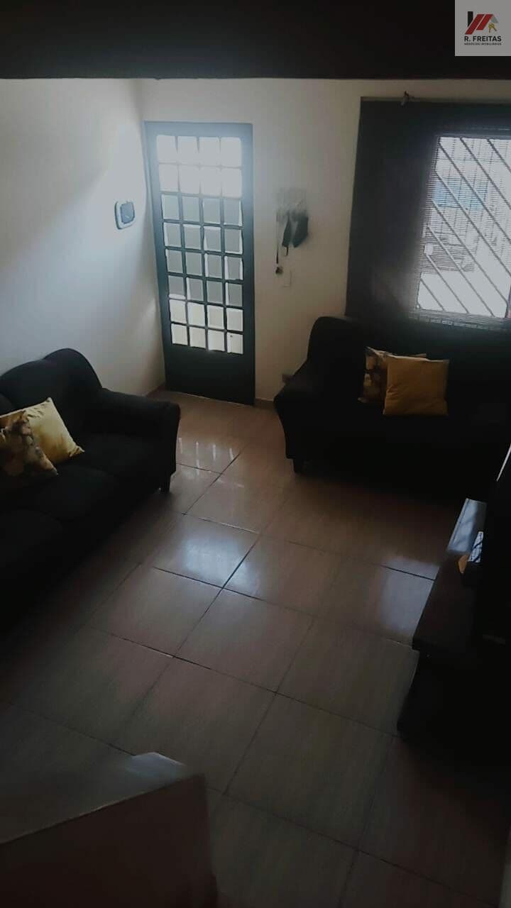 Casa de Condomínio em São Paulo - Vila Constança