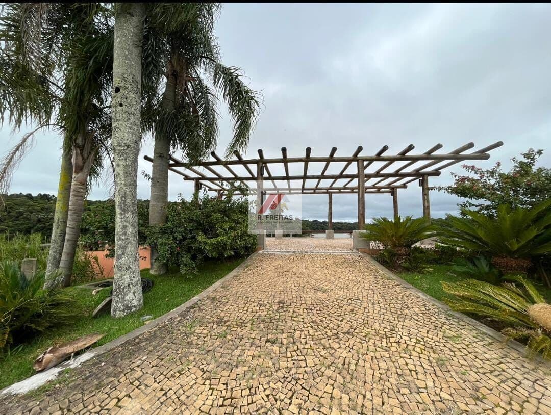 Lote/Terreno em Ibiúna - Centro