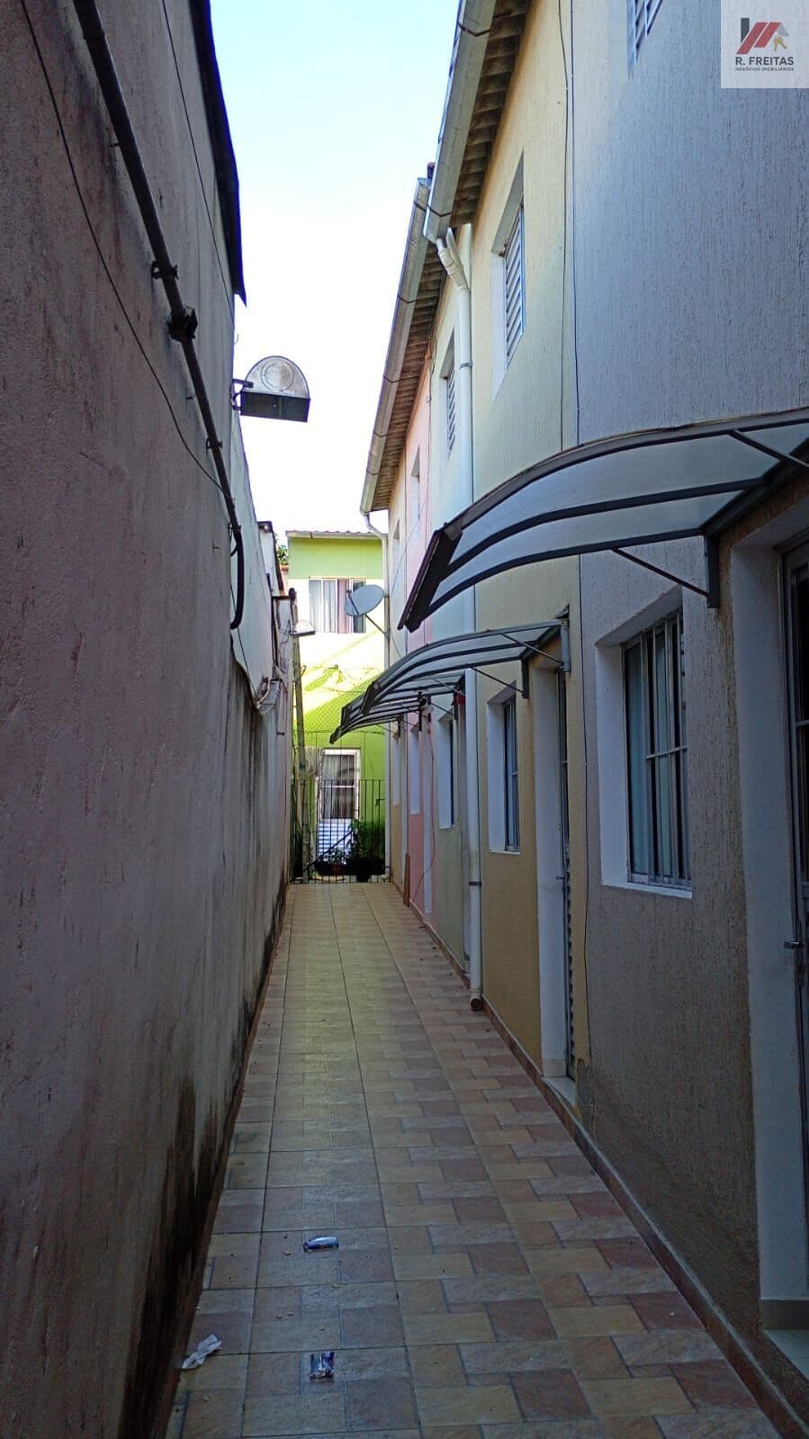 Sobrado em São Paulo - Balneário São Francisco