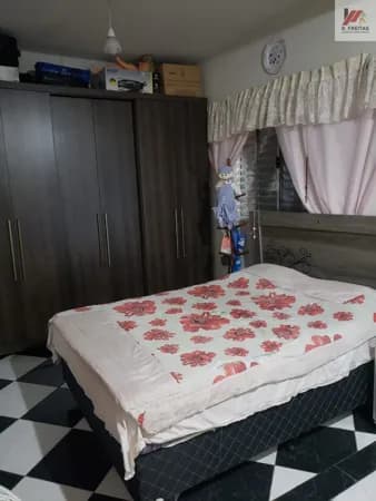 Casa em São Paulo - Jardim Shangrilá (Zona Sul)