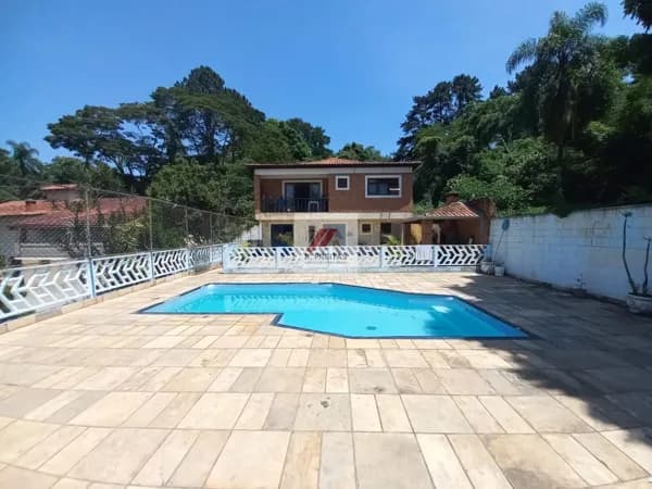 Casa em Cotia - Parque Rincão