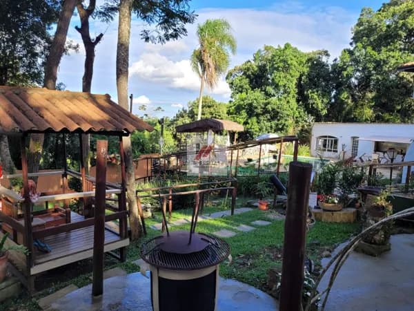 Fazenda/Sítios/Chácaras em Cotia - Centro (Caucaia do Alto)