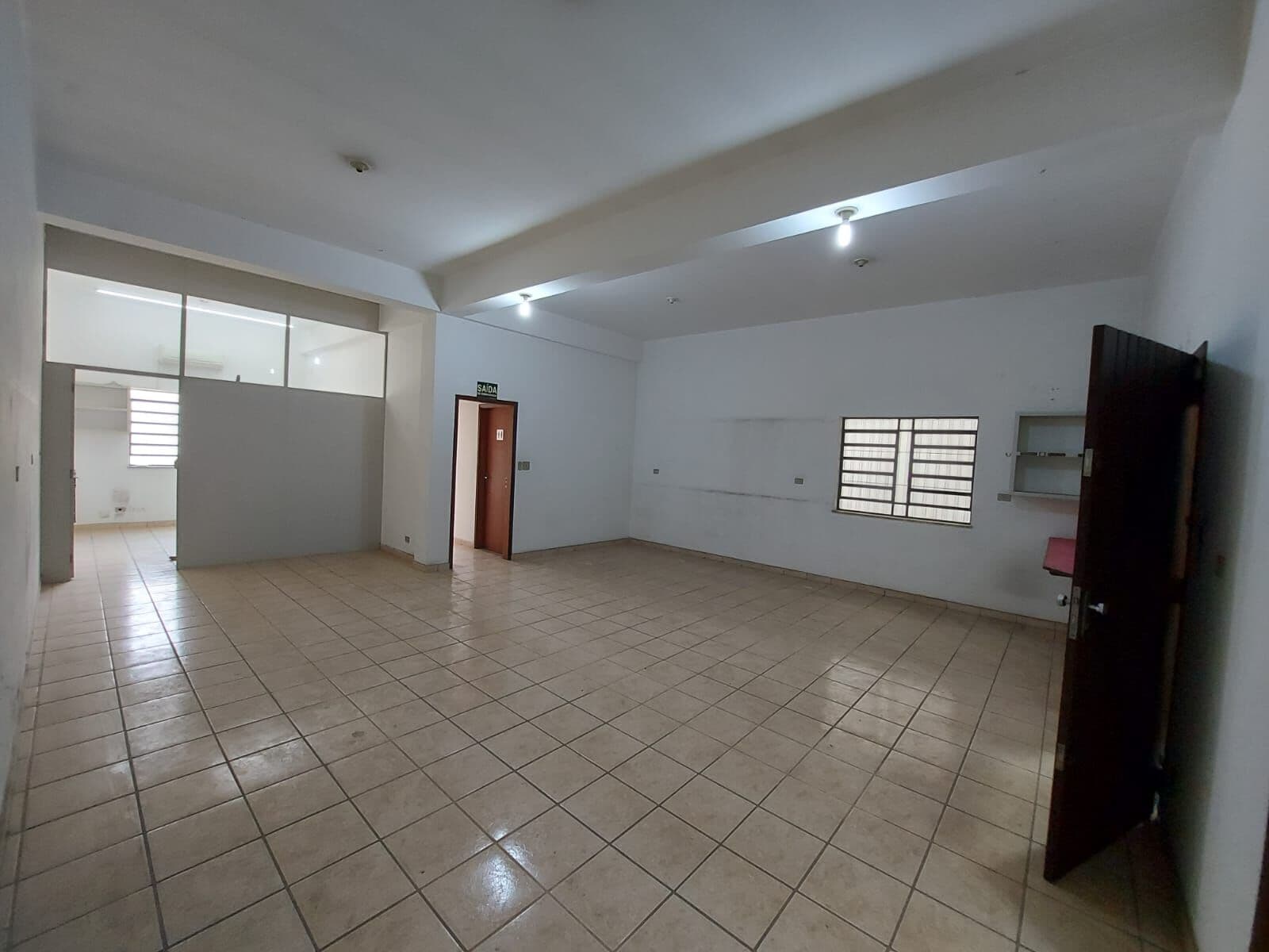 Ponto Comercial/Loja/Box em São Paulo - Vila Santana
