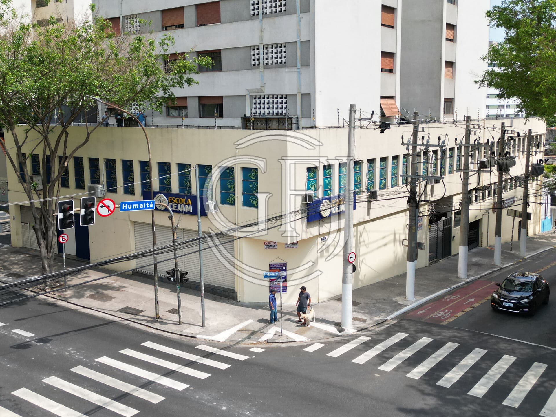 Conjunto com 345 m² na Bela Vistal - Reformado e Mobiliado, com Studio de Gravação próximo ao metrô