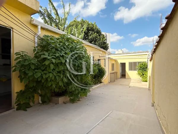 Casa Térrea 200 m² 4 quartos 2 vagas e edícula no Cambuci