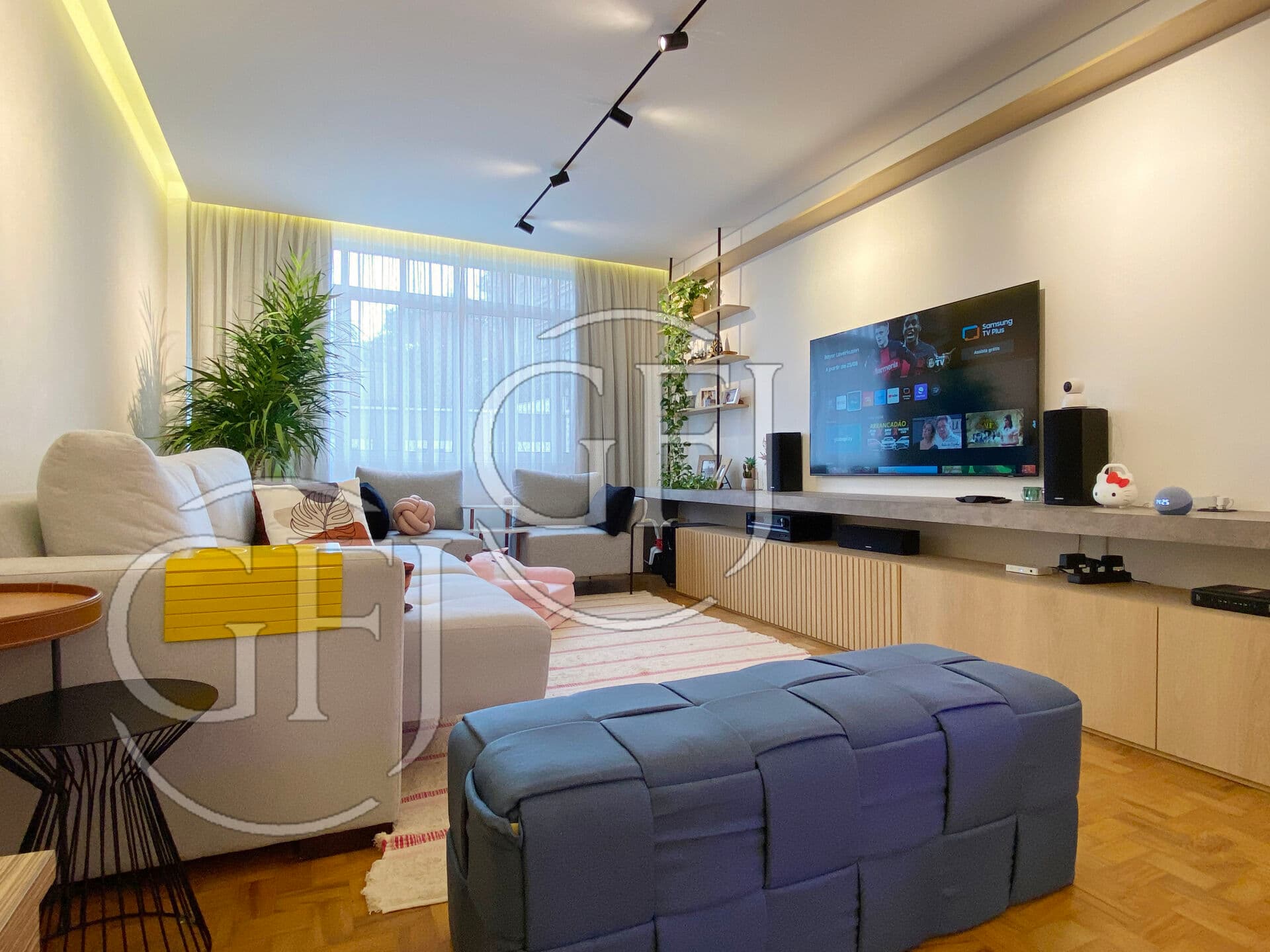Maravilhoso apartamento todo reformado na Vila Mariana com 3 suítes e 2 vagas