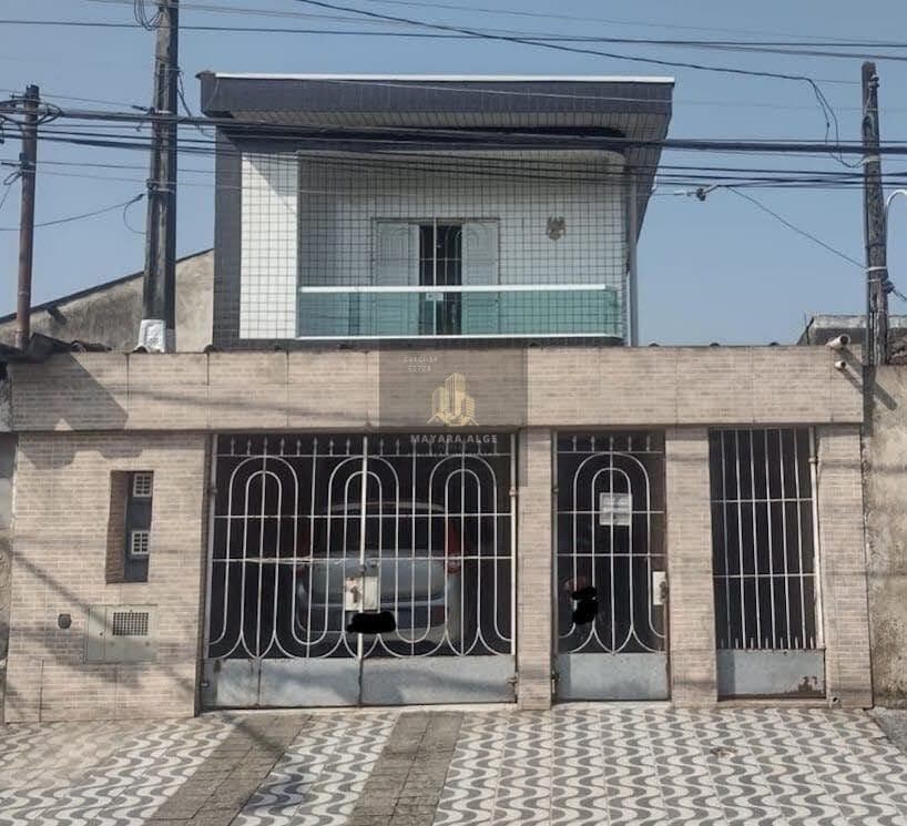 DUAS CASAS SOBREPOSTAS