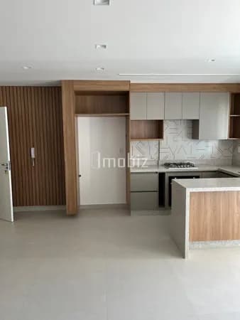 Apartamento, 2 Quartos, 1 Suíte, 1 Vaga e 1 Escritório