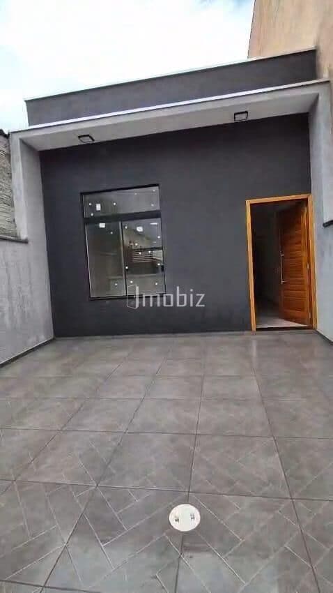 Casa 2 quartos sendo 1 suíte, 2 vagas - Jardim Santa Marta, Sorocaba/SP