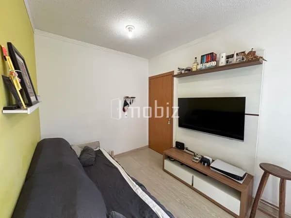 Apartamento, 2 Quartos, 2 Vagas