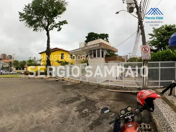 CASA 3 SUITES, COND. ERITRINAS - CAMINHO DAS ÁRVORES