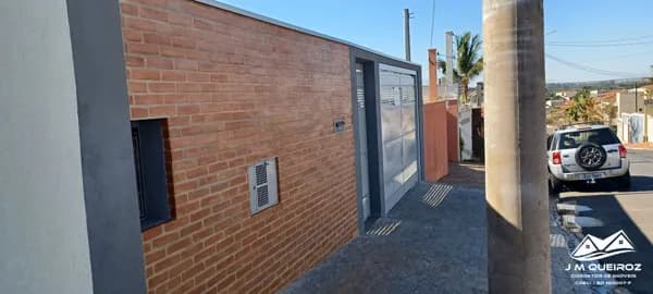 Casa em Mogi Mirim - Jardim Santa Helena