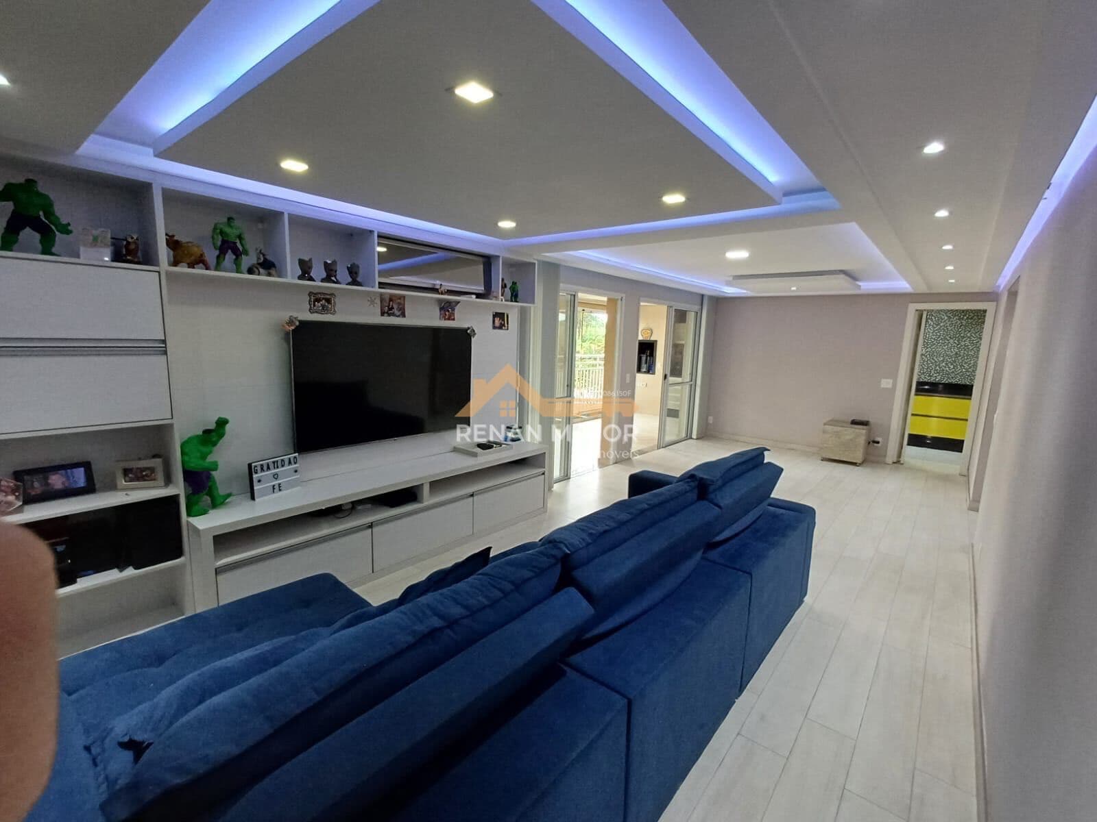 Apartamento 134m² - 3 dorm. com suíte e 2 vagas de garagem - Cond. Parque Clube