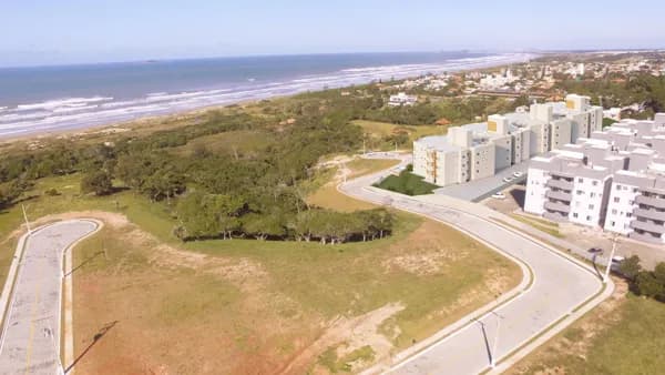 Apartamento térreo no bairro Vila Nova em Imbituba-SC