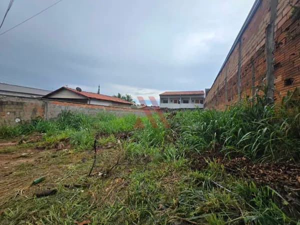 Setor Faiçalville Lote 360m² escriturado e registrado em frente ao Parque Macambira Anicuns disponível para venda