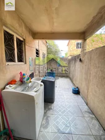 Casa à venda em JARDIM ROTSEN – ótima localização.