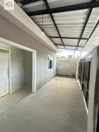 Casa para locação em Jardim Anhangá com 2 quartos e quintal