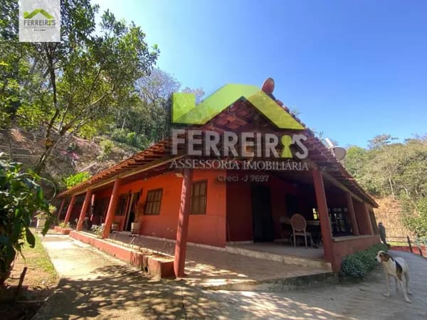 SÍTIO RÚSTICO COM 4.000M², COMPLETO, CHARMOSO E EM MEIO À NATUREZA
