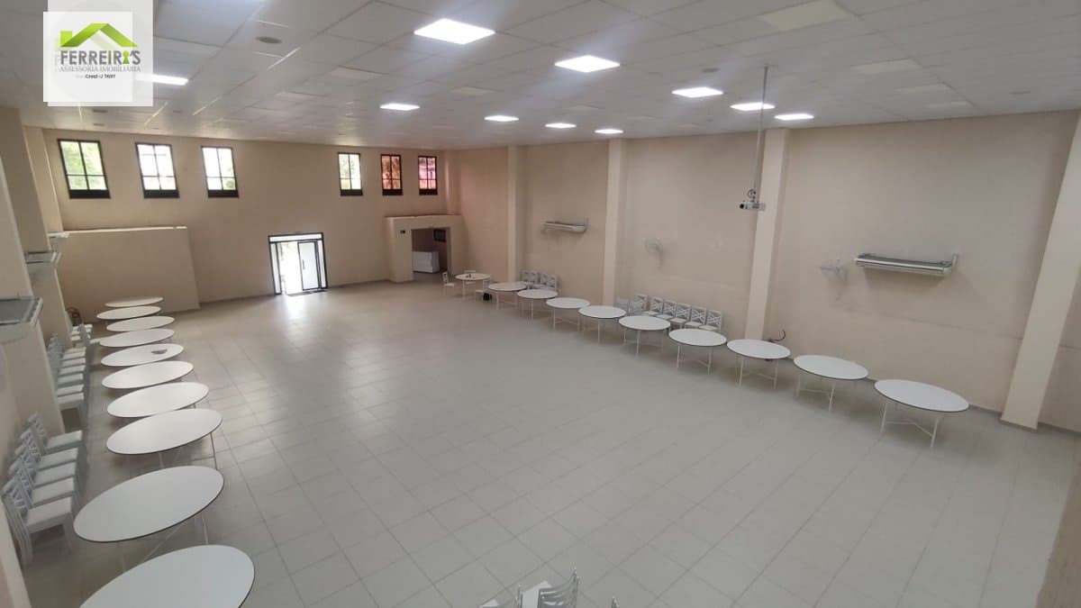 Salão comercial Padrão para Venda em Taquara Duque de Caxias-RJ