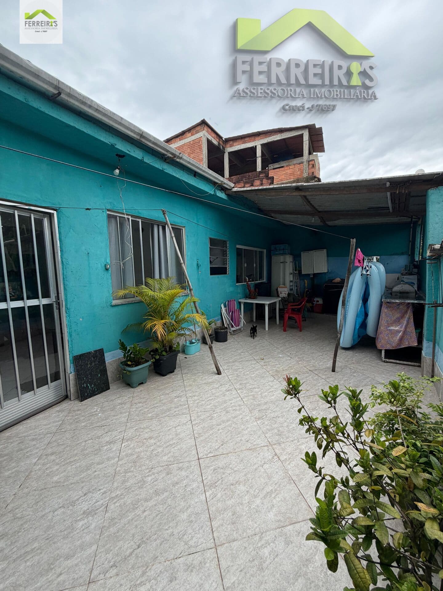 Oportunidade próximo ao centro de Santa Cruz da Serra!