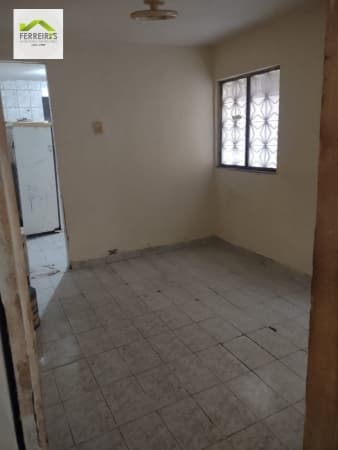 Casa Padrão para Venda em Vila São Sebastião Duque de Caxias-RJ