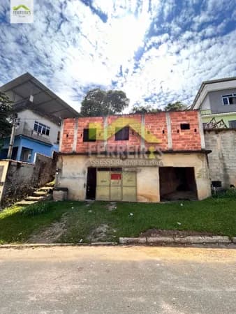 Casa grande em Vila Canãan com 3 quartos