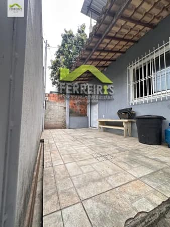 Taquara (Duque de Caxias) casa 3 quartos com garagem.