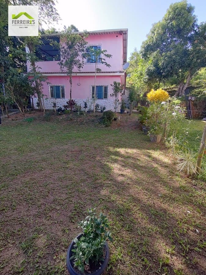 Sítio para Venda em Mantiquira Duque de Caxias-RJ