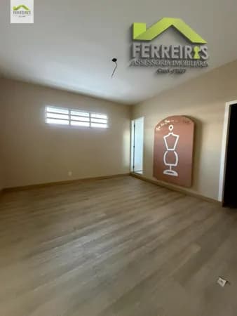🏢 SALA COMERCIAL –CENTRO DE SANTA CRUZ DA SERRA
