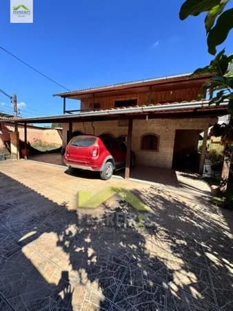 Excelente Casa de Esquina à Venda - Bairro Taquara, Duque de Caxias