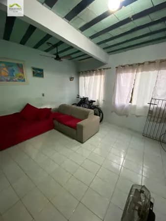 Casa de 4 quartos a 5min da Praça da Mantiquira!