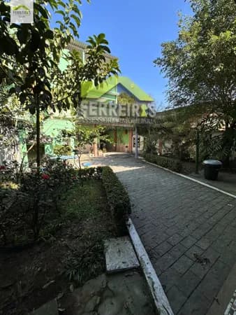 Oportunidade Incrível - Casa Duplex com Terraço e Estrutura Imponente em Imbariê