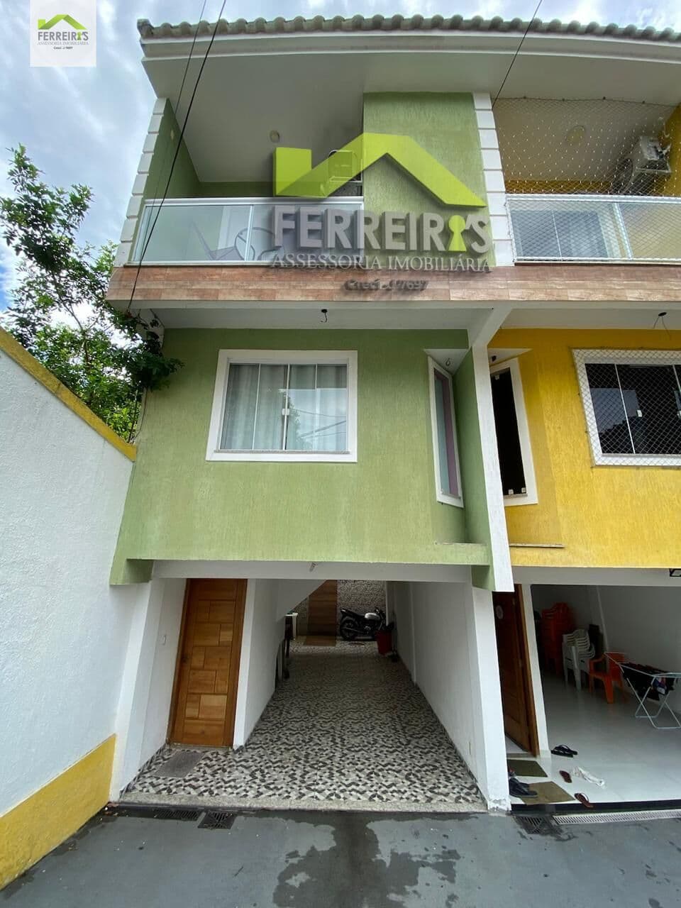 Linda casa triplex em Jardim Primavera - Financiada pelo banco!!