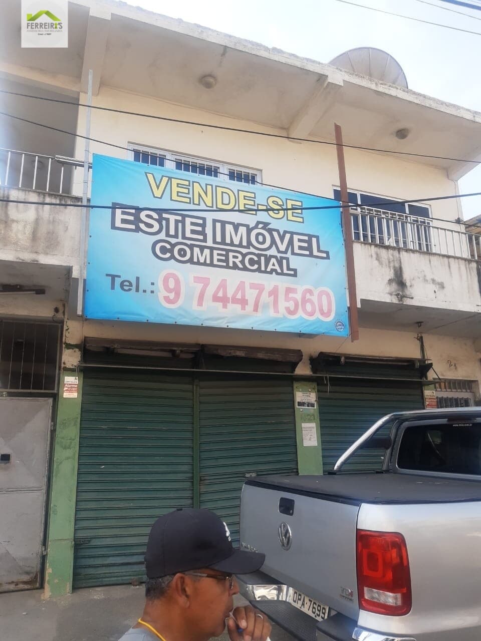 Prédio comercial com 300m² no centro da Mantiqueira