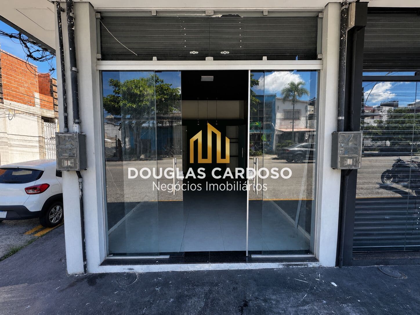 ALUGO PONTO COMERCIAL DE ESQUINA